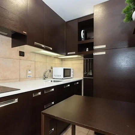 Tennis Dubrovnik, Free Parking,